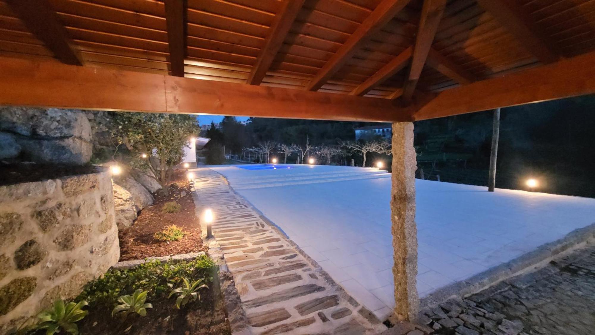 Maison d'hôtes Casa Dos Strecht'S à Castelo de Paiva Extérieur photo
